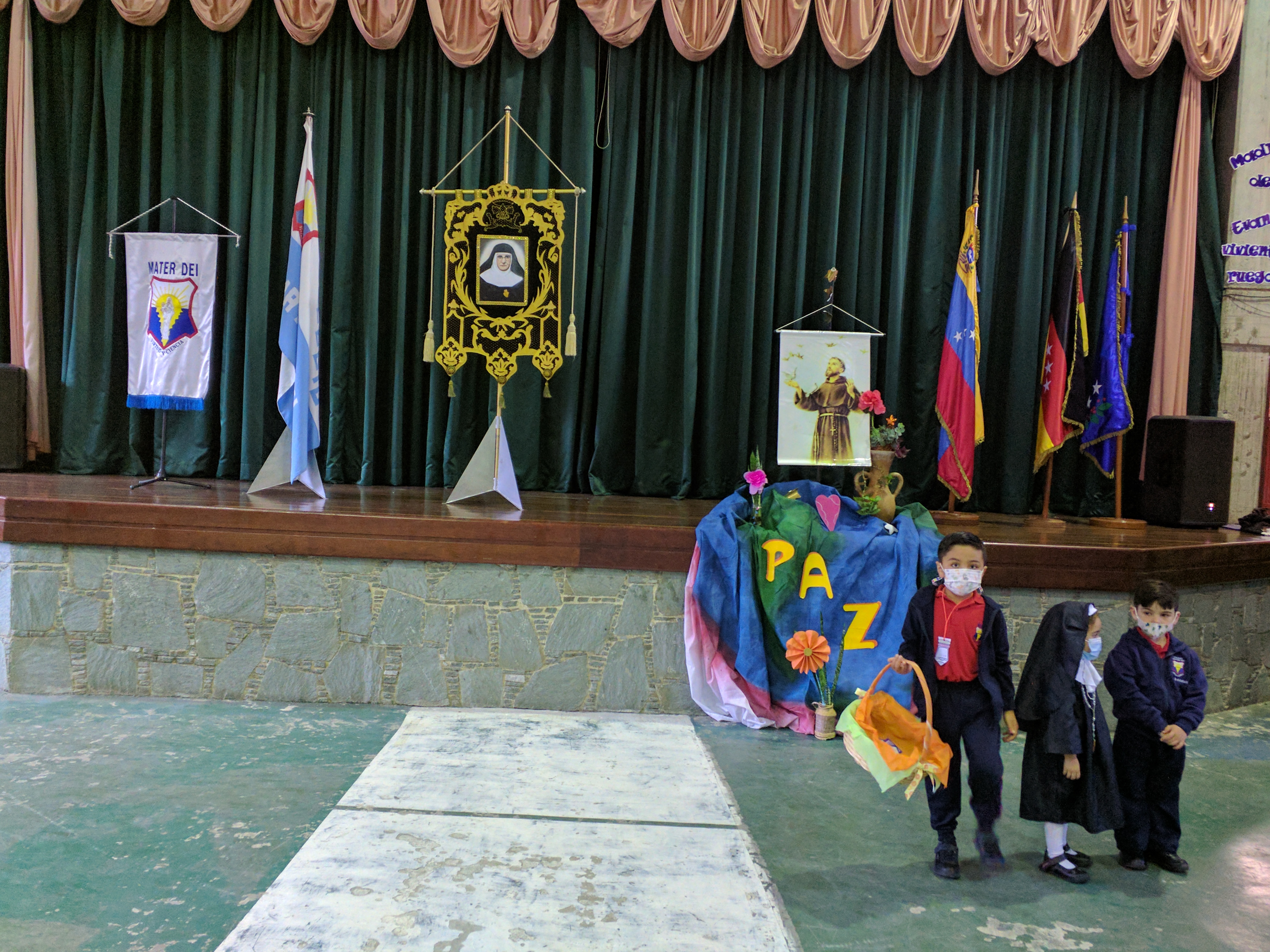 La Vuelta a clases - Bienvenido Año Escolar 2022 - 2023