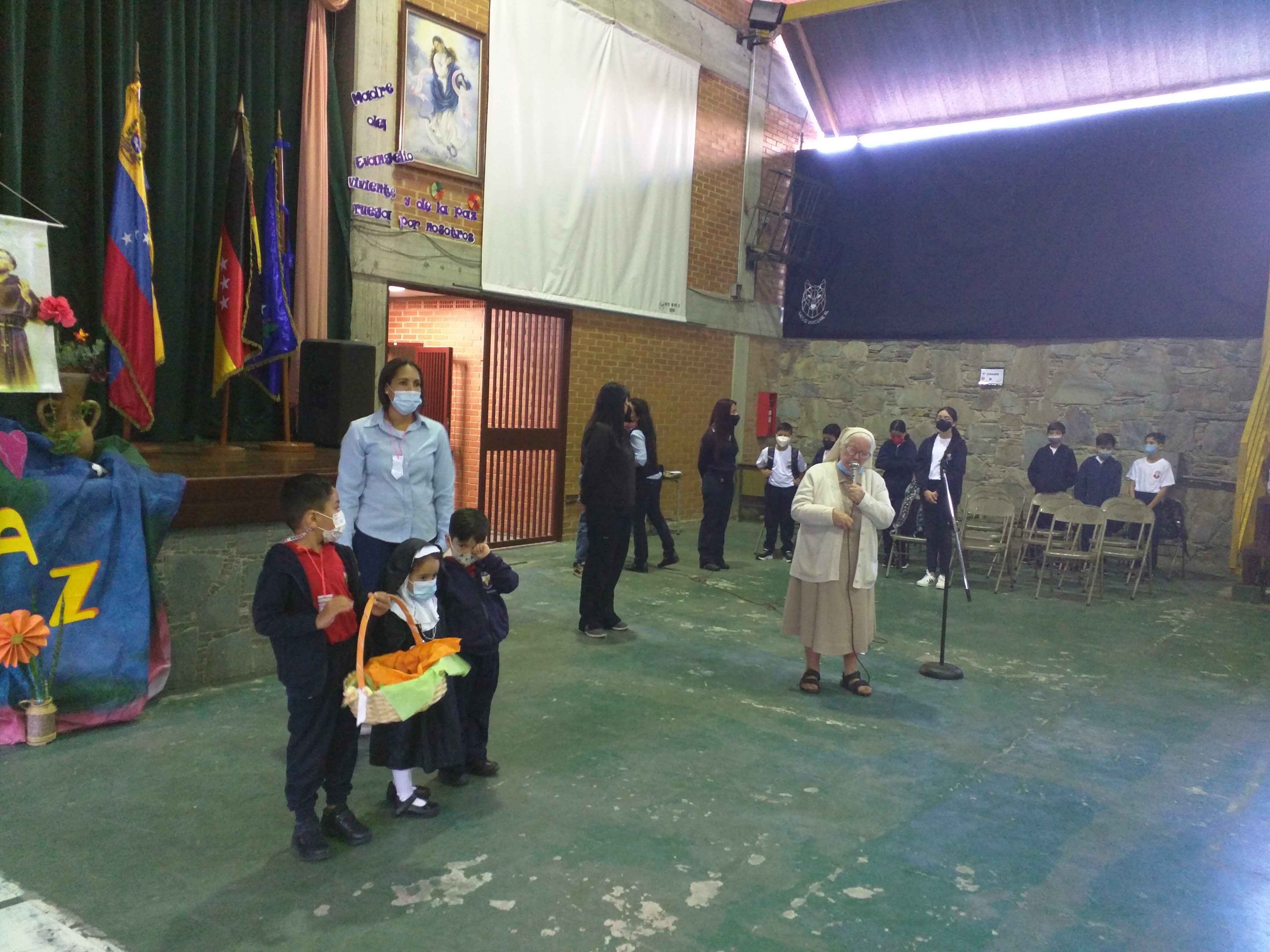 La Vuelta a clases - Bienvenido Año Escolar 2022 - 2023