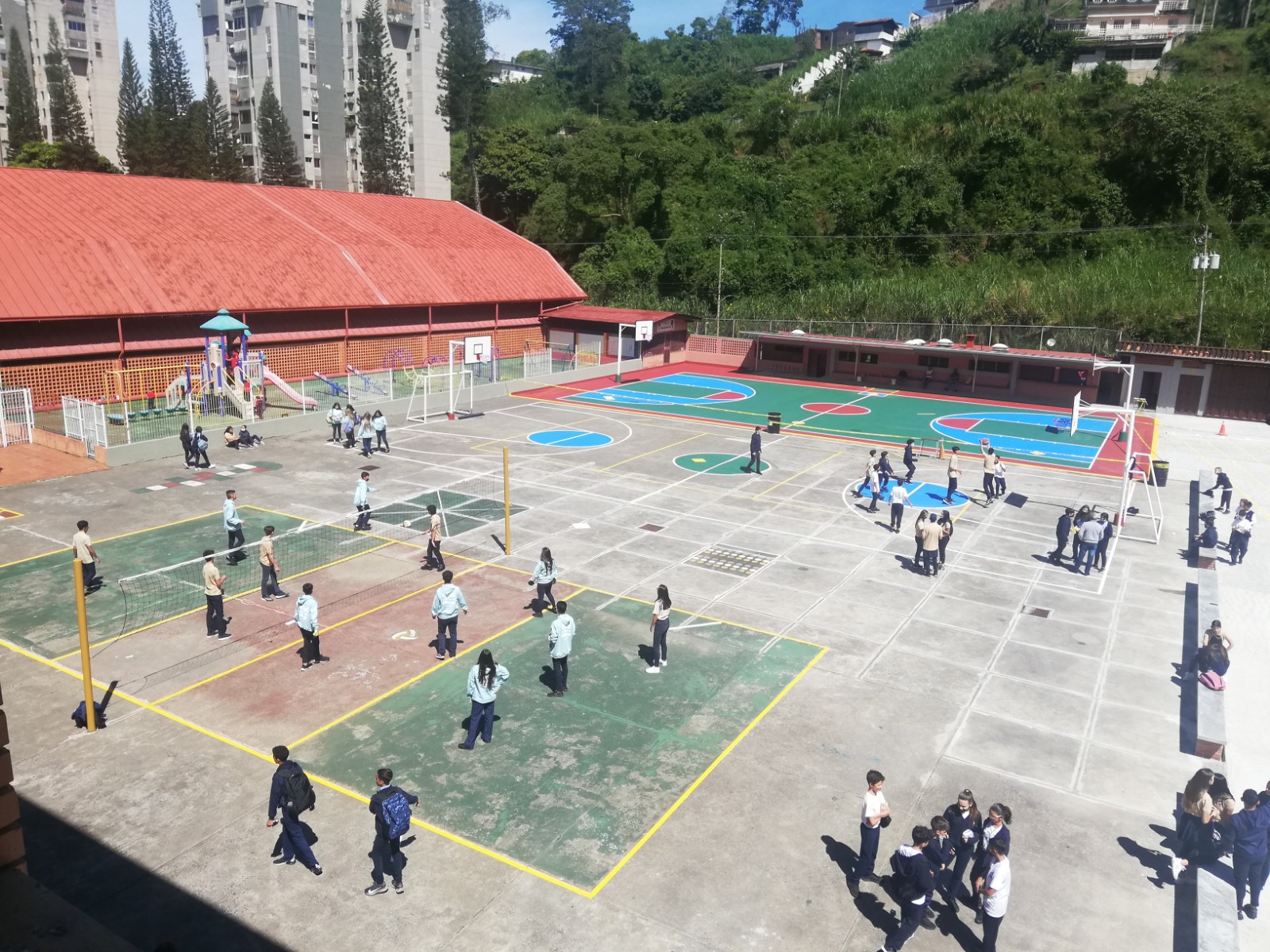 La Vuelta a clases - Bienvenido Año Escolar 2022 - 2023