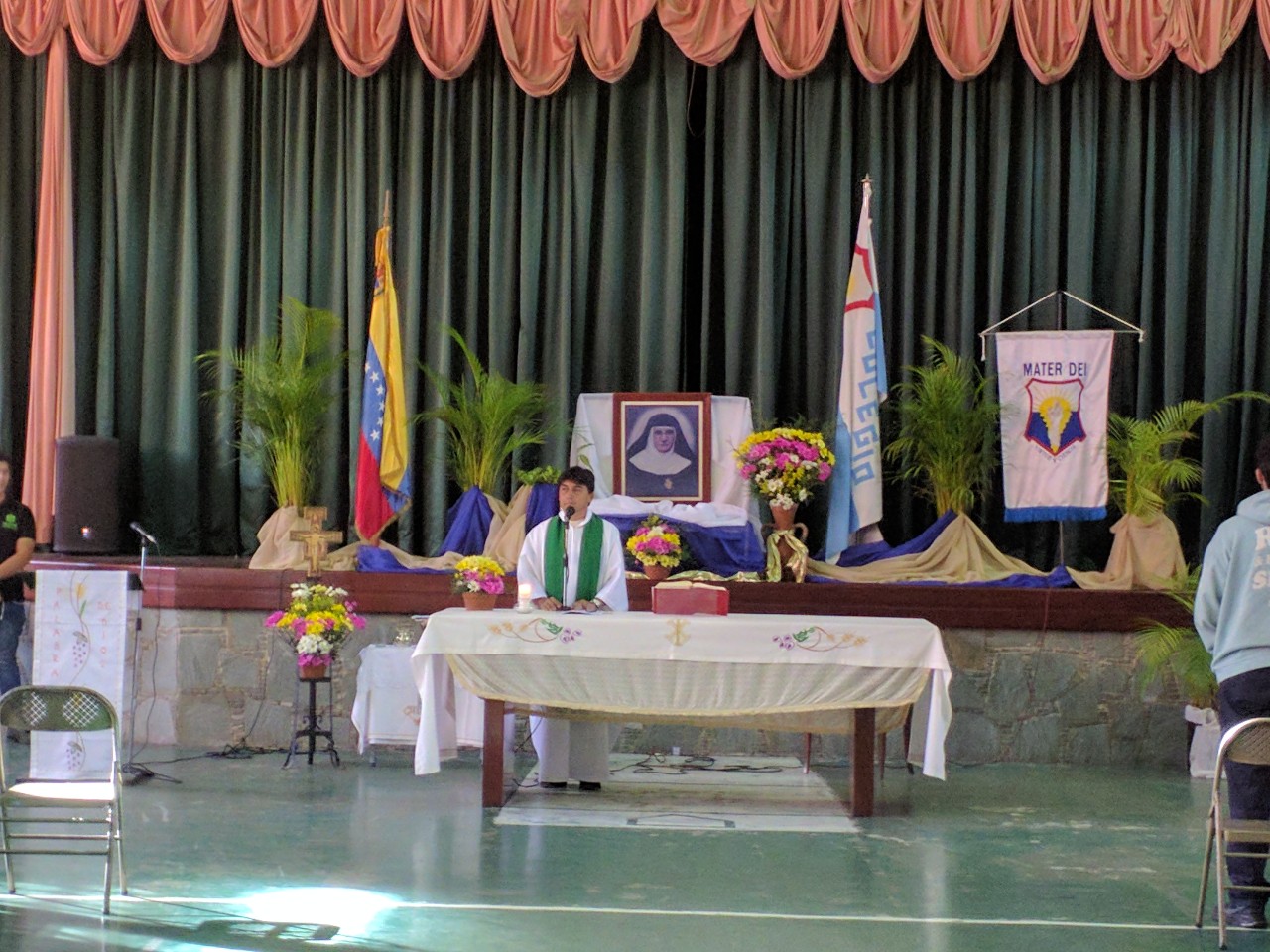 Conmemoración Natalicio MADRE TRINIDAD