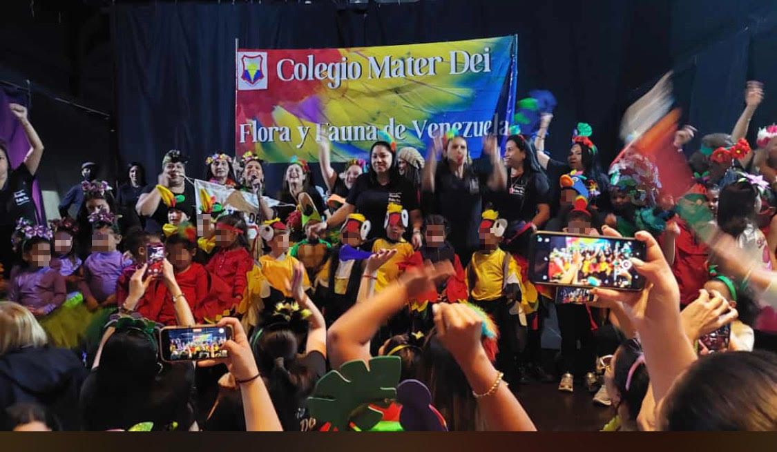 1er lugar Concurso de Comparsa para U.E.P. Colegio MATER DEI