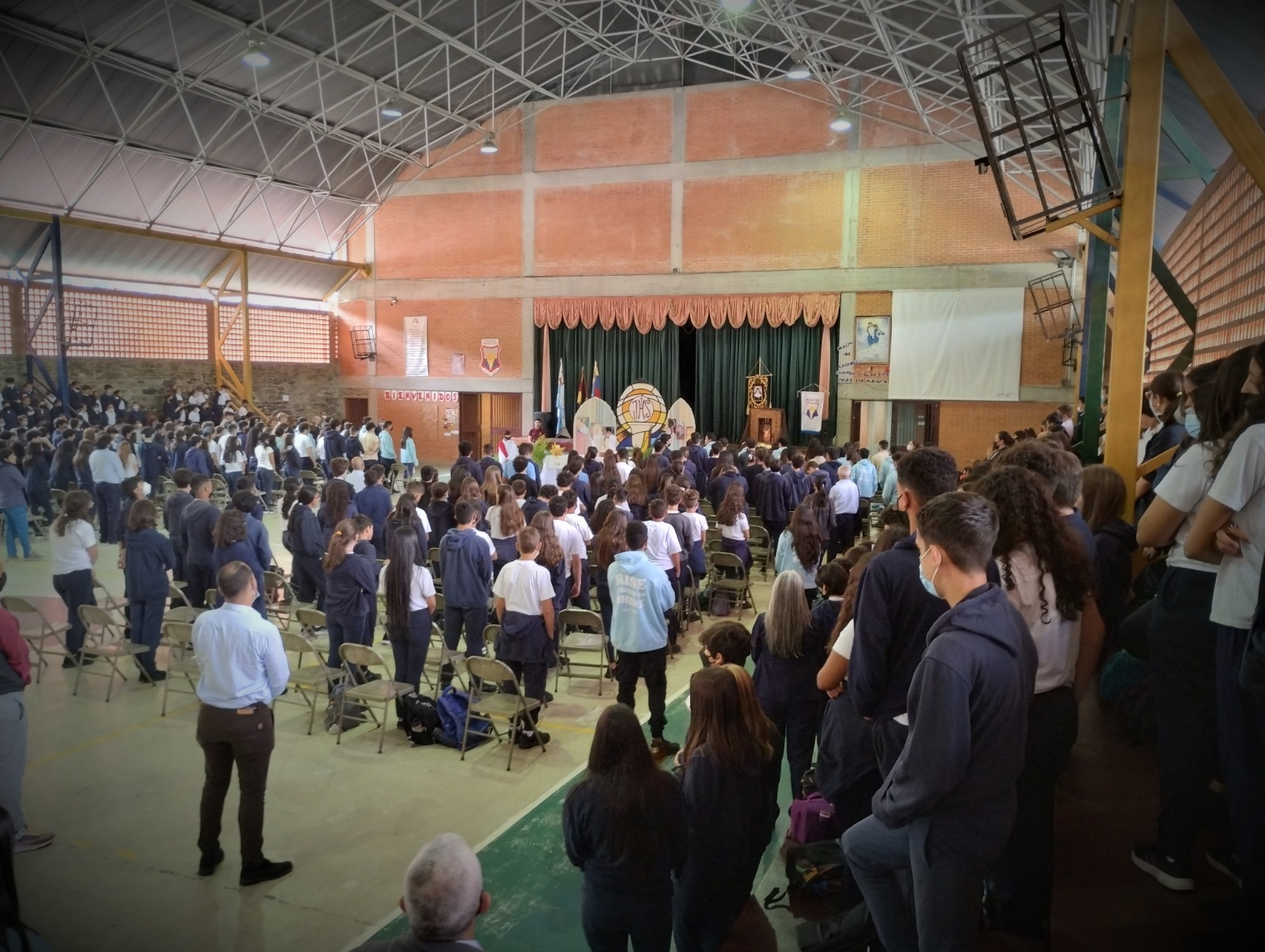 Celebración del lunes de la Octava de Pascua en Mater Dei