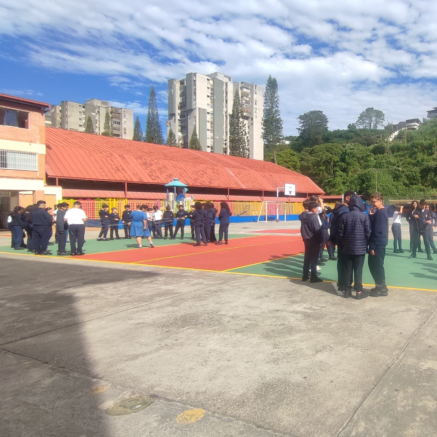 Iniciamos este Nuevo Año escolar con la más cálida y fraternal ¡Bienvenida!